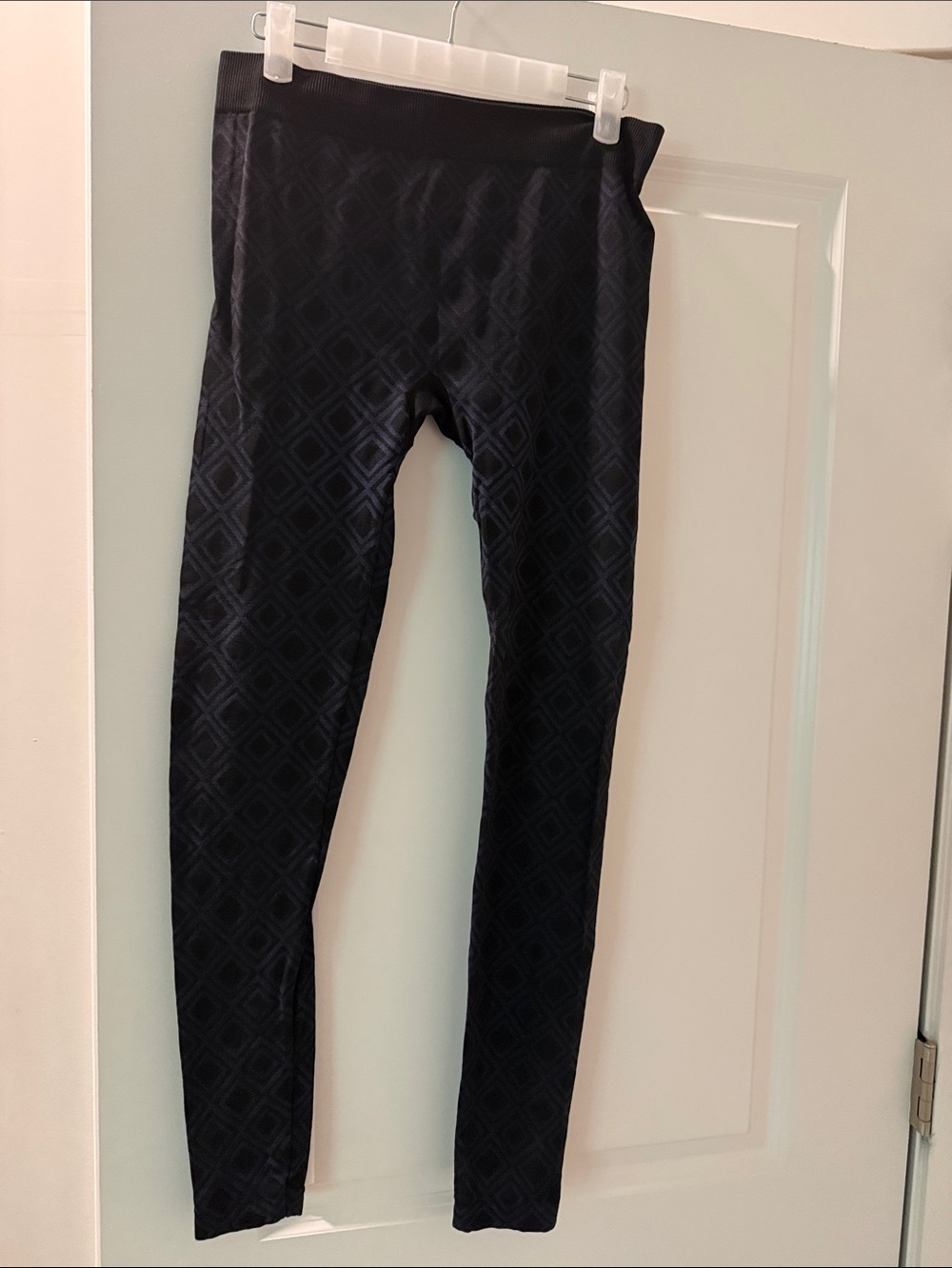 Aventura Black Diamond-Print Girls Leggings